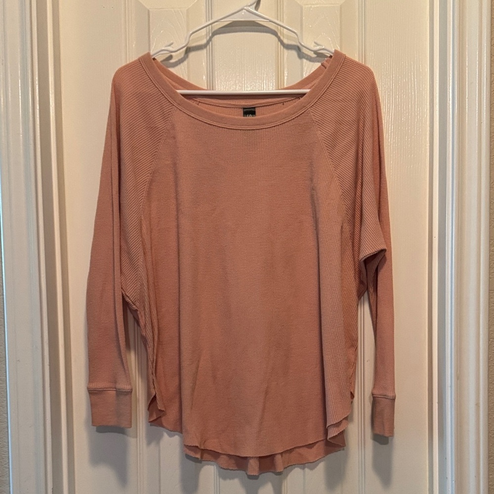 Savvi Coral Waffle Weave Long Sleeve Top Sz S-M